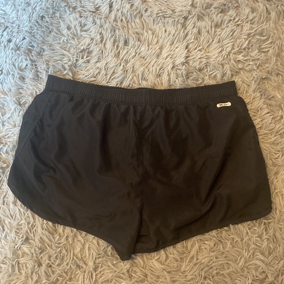 RBX running shorts size large - Picture 2 of 3